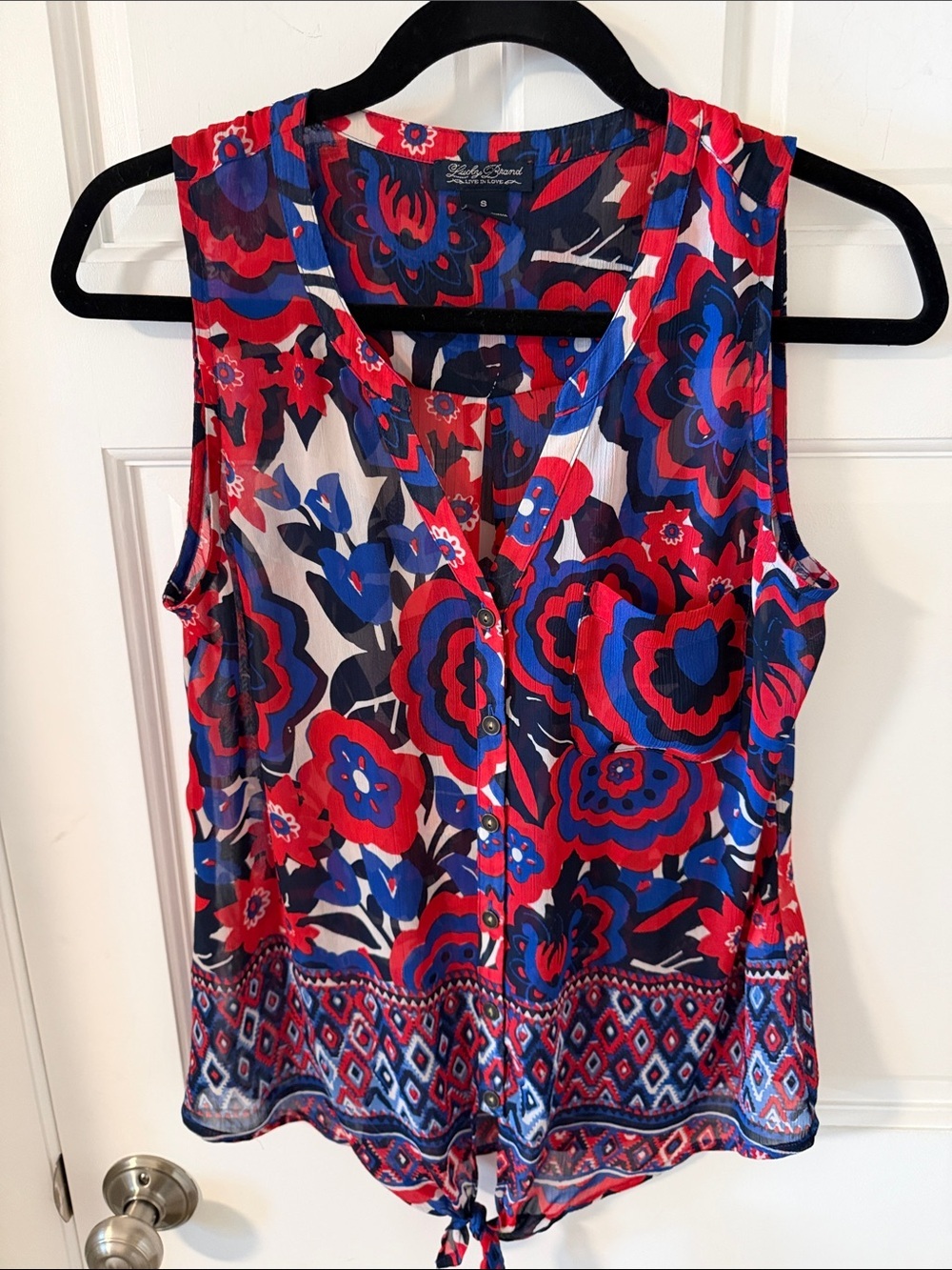 Lucky Brand "Live in Love" Red White Blue Floral Tie Front Sleeveless Blouse S